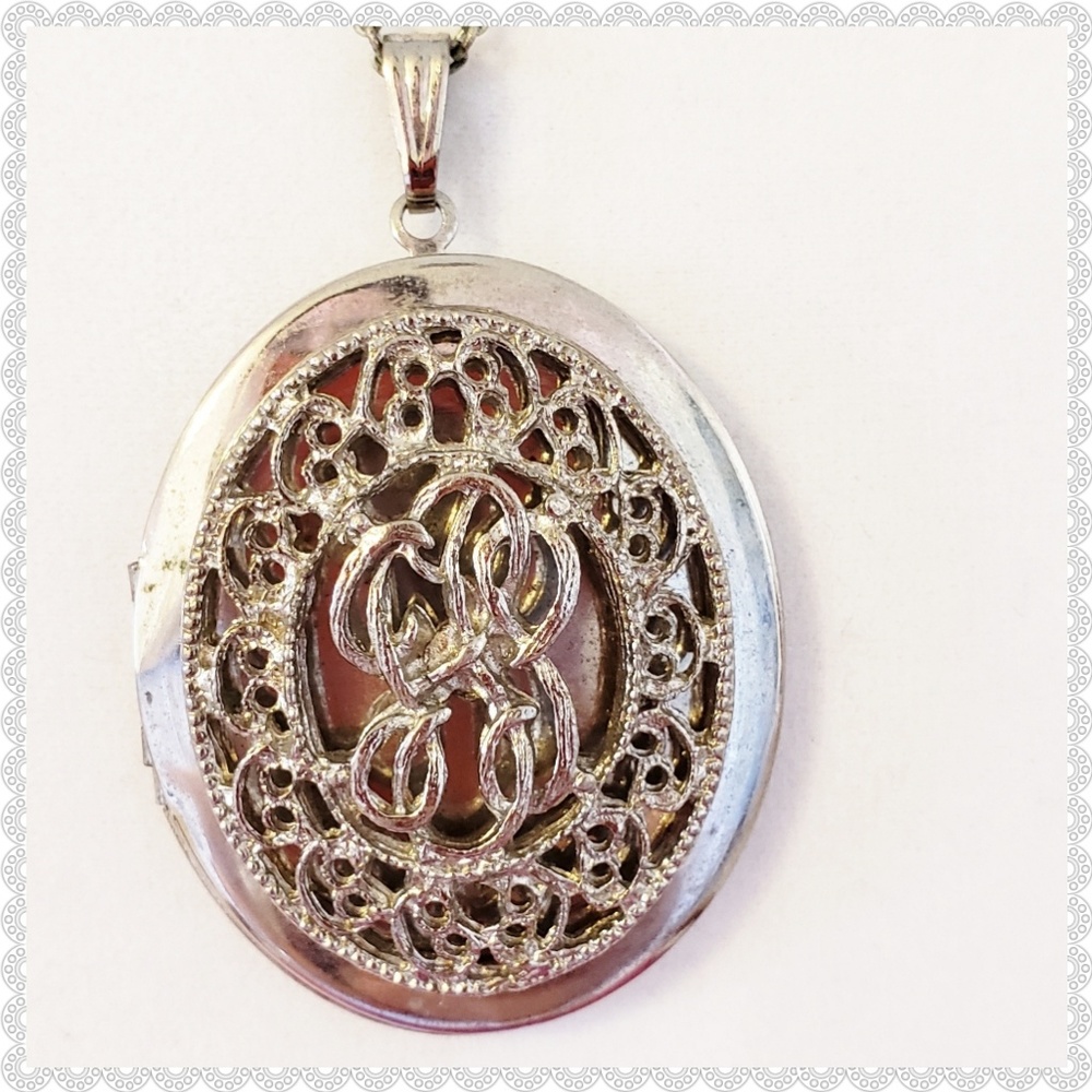 VINTAGE Trifari Silver Filigree Locket (No Original Chain Included)